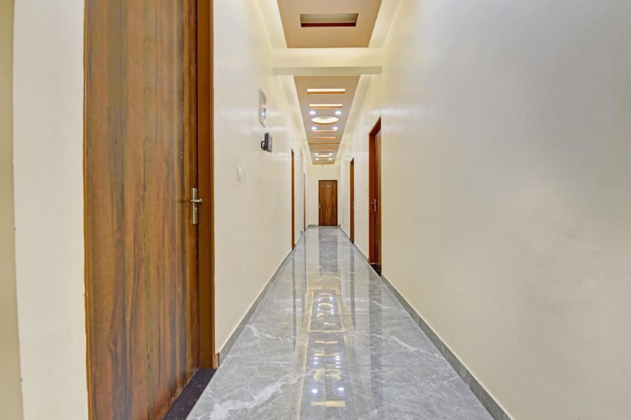 Super Oyo Collection O Hotel Legend Dźajpur Zewnętrze zdjęcie